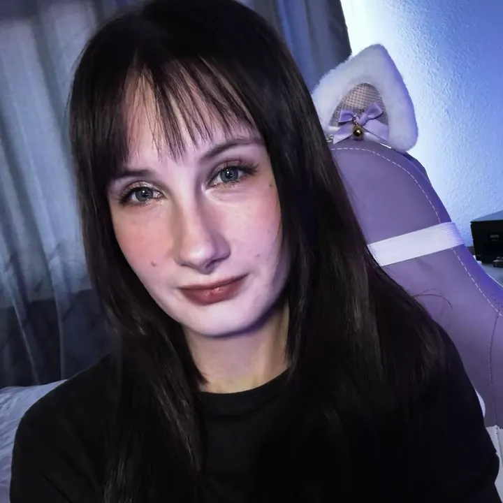 @xannimoonx