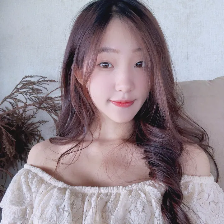 girllive29