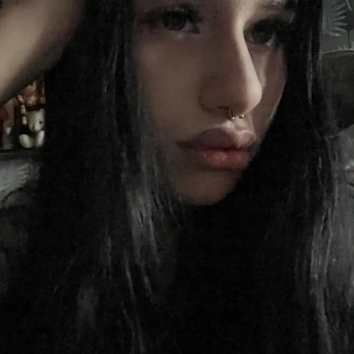 @leska543_