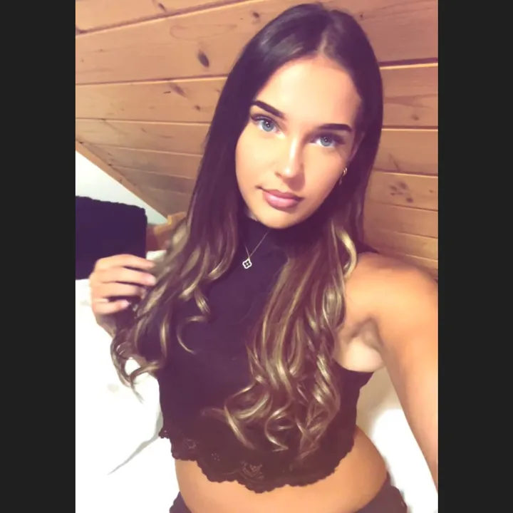 @leo_2405_
