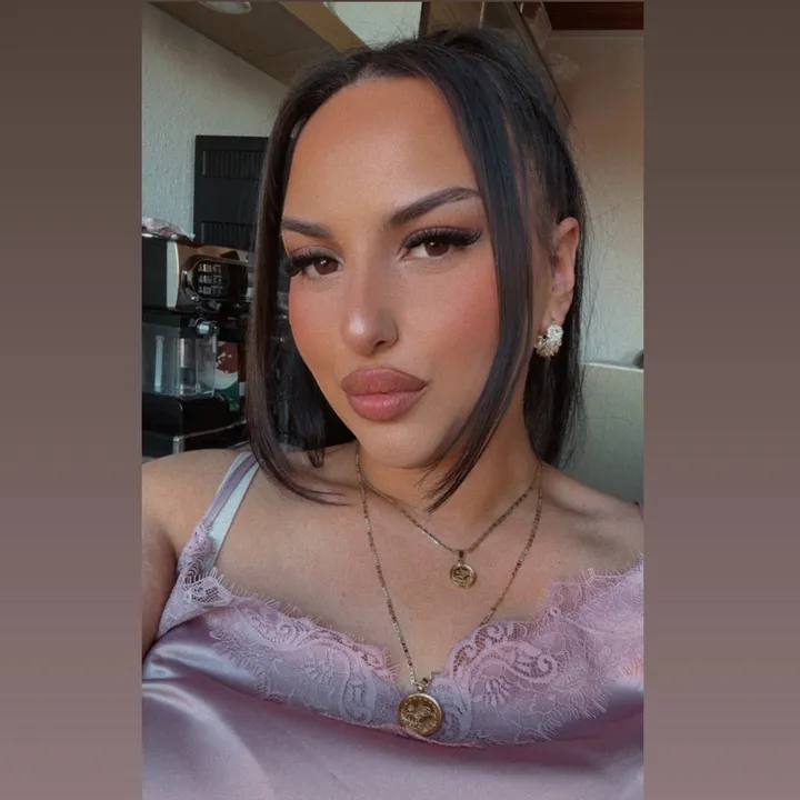 @minassbeauty