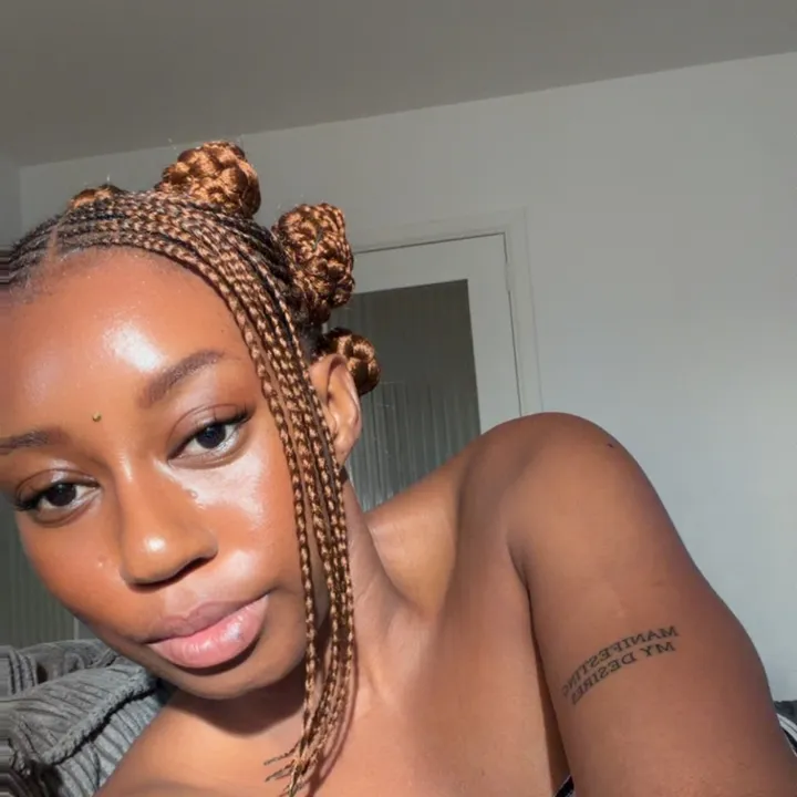 @daisybylo