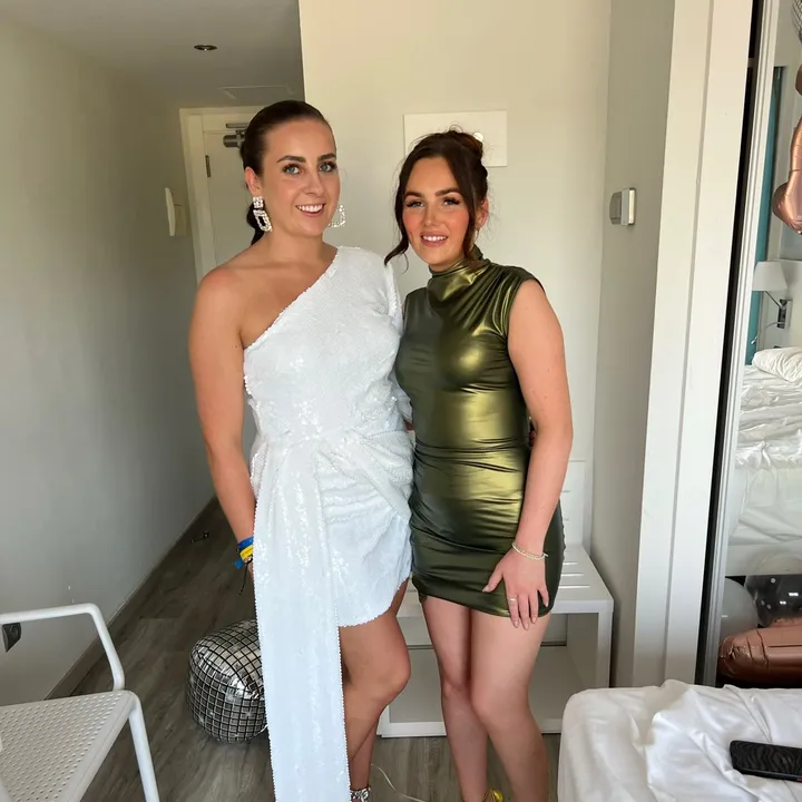 hollymaynegarrow
