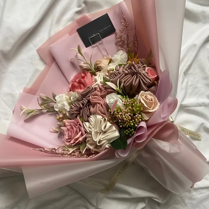 lachhiya_flowersandgifts