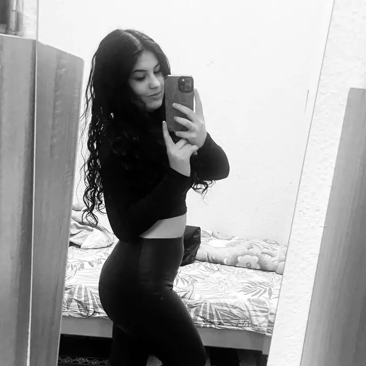@quenn.szandi777