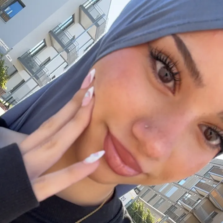 @safiya_bln4