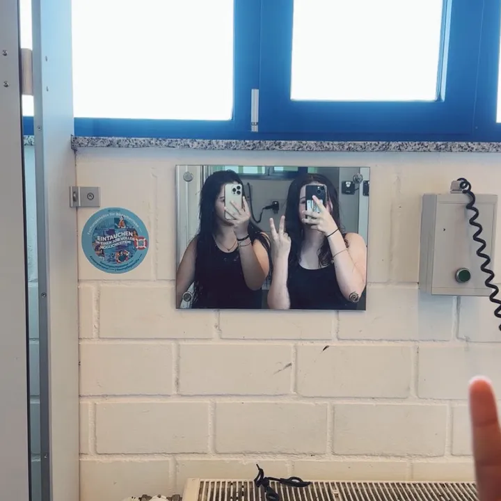 @username112462772