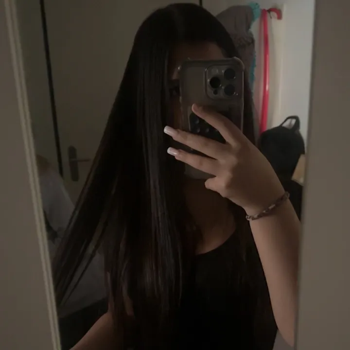 sara_berlin1237