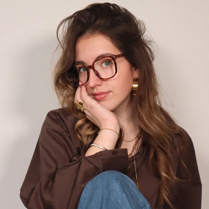 juliavanettenx