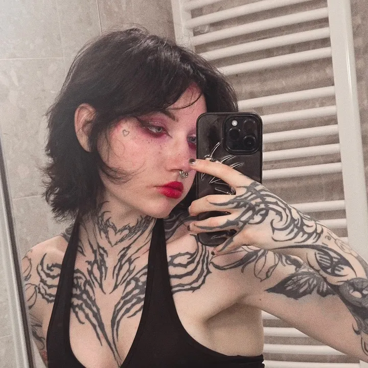 nastynele
