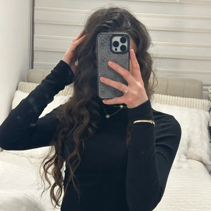 afrini885