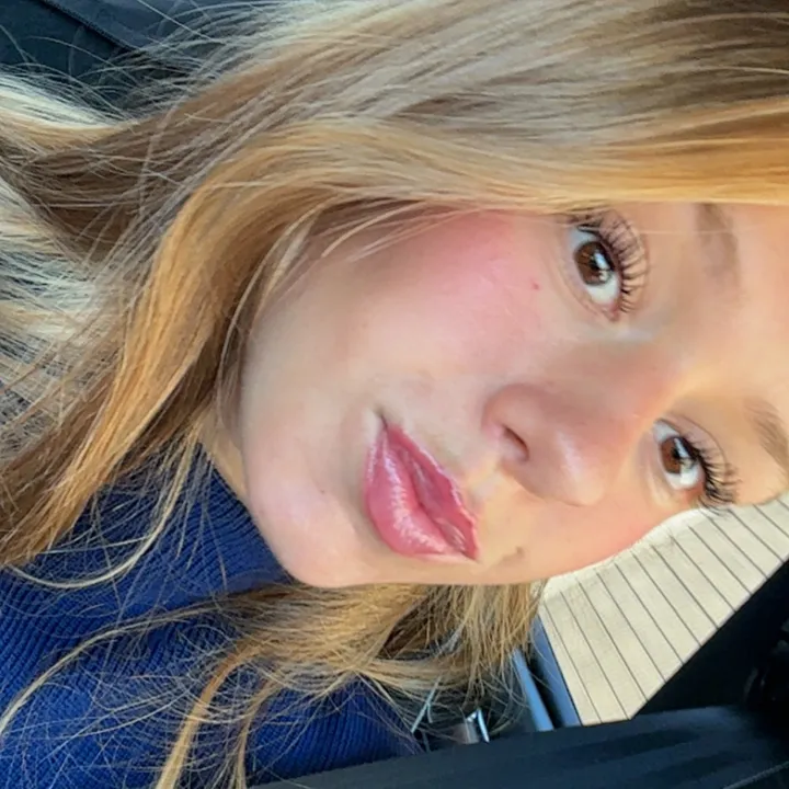 annameeusen0