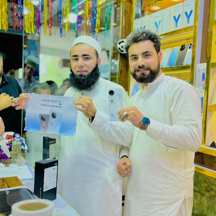 almadina702