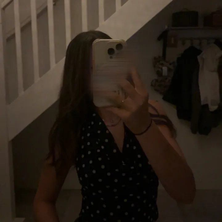@esmee034111