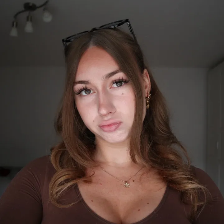@elliereidi