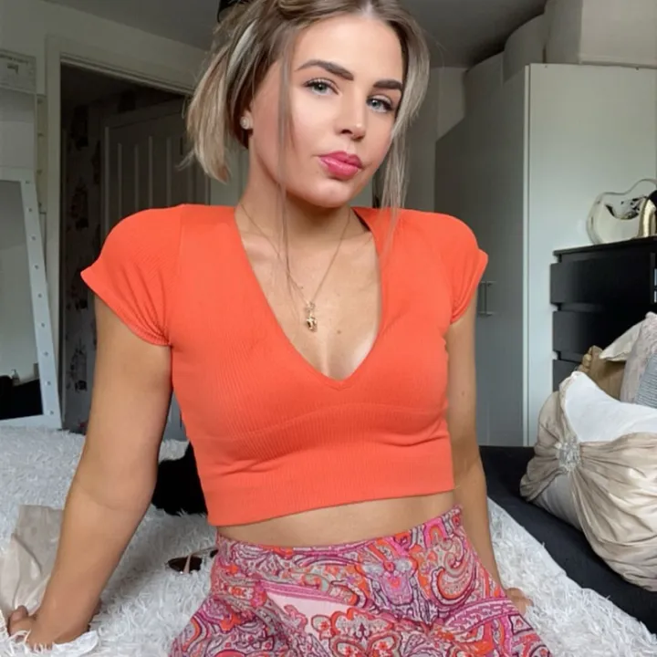 @clairnora