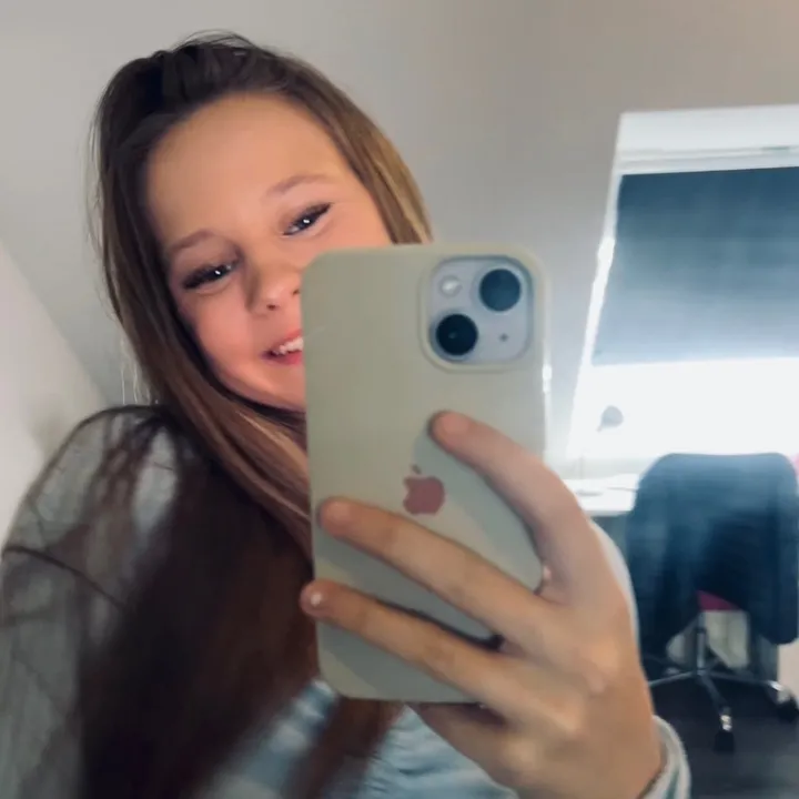 emily.nk74