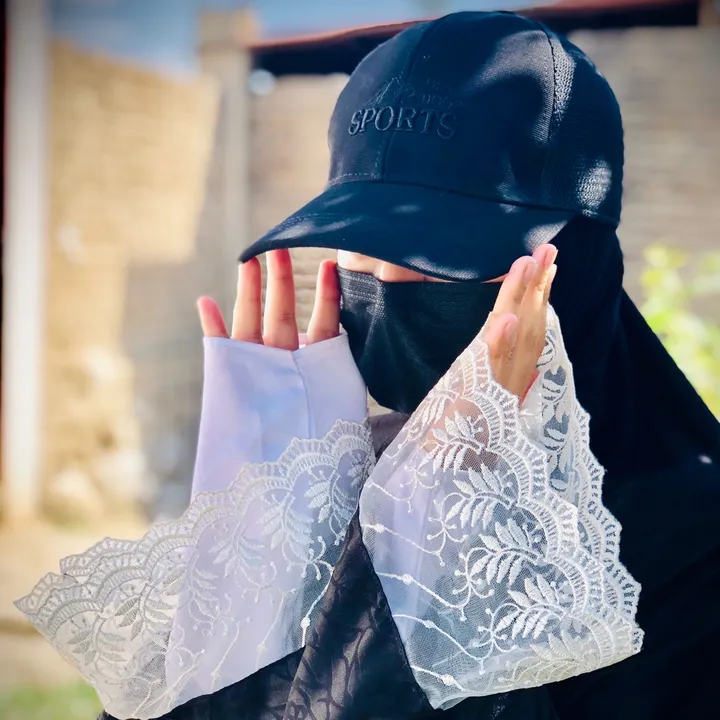 mari_sadat.001