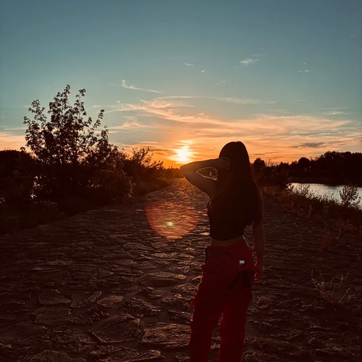 sofia._.16k