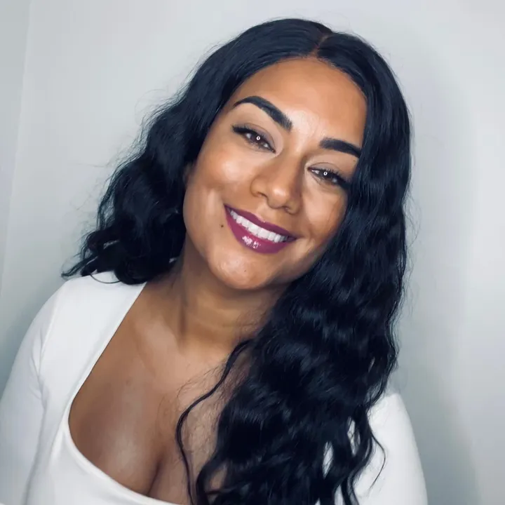 @canvasbyamira