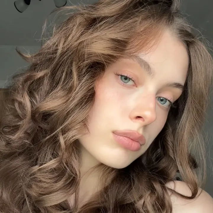 @polina_seauty