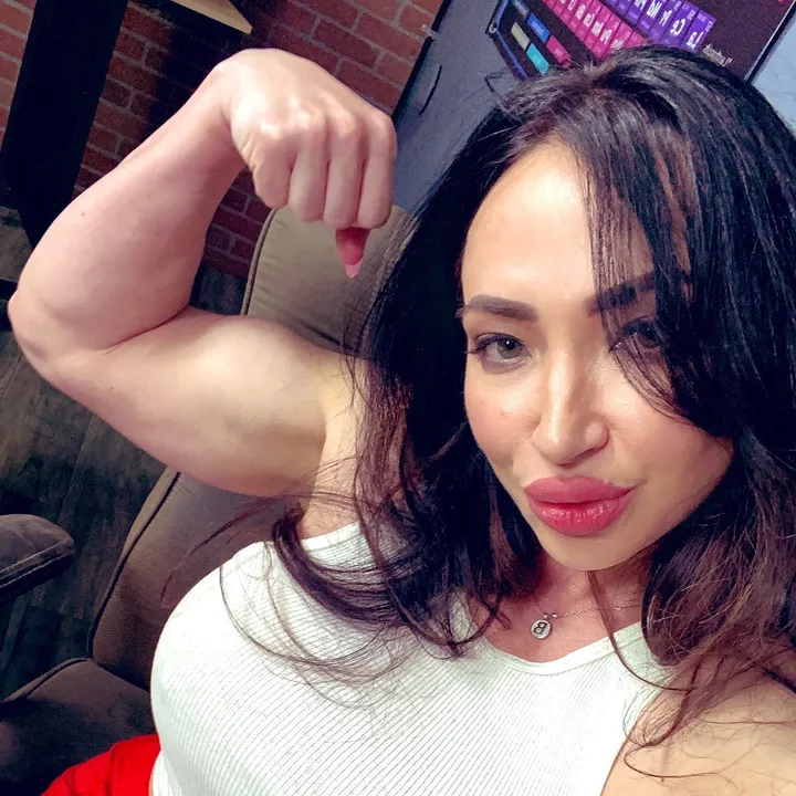 @girls_biceps