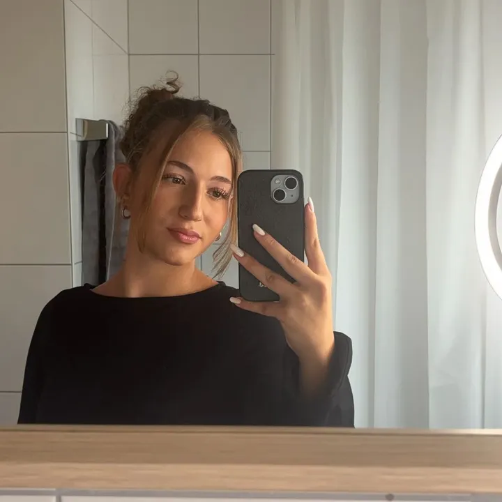 emily_255.12