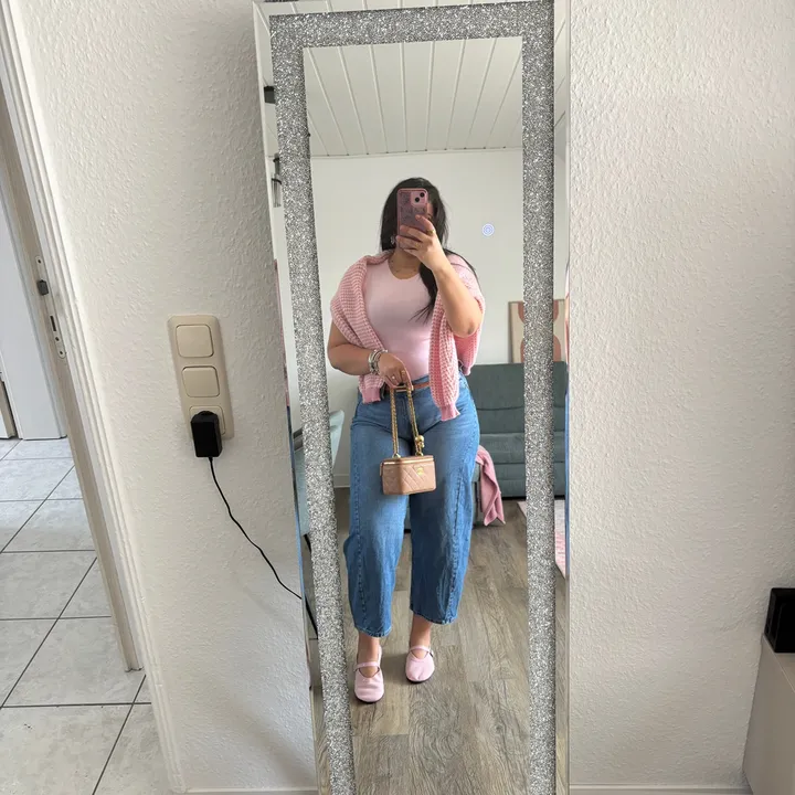stella_hamani