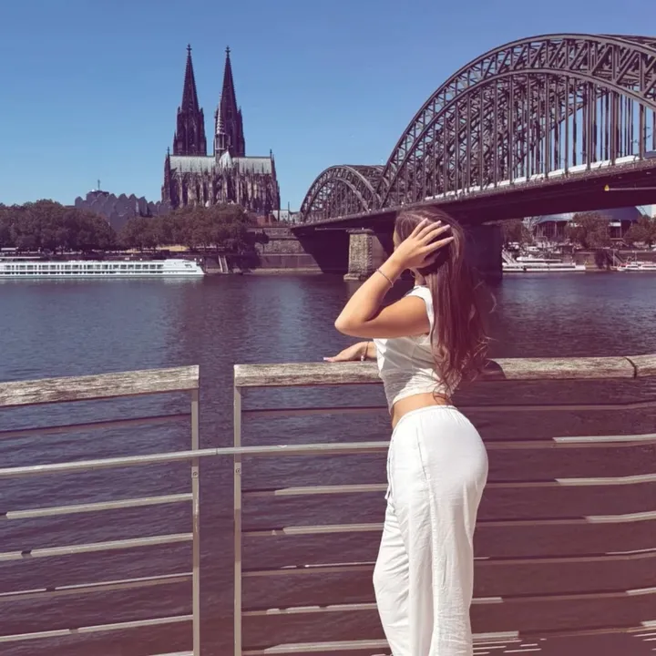 @tamarlou