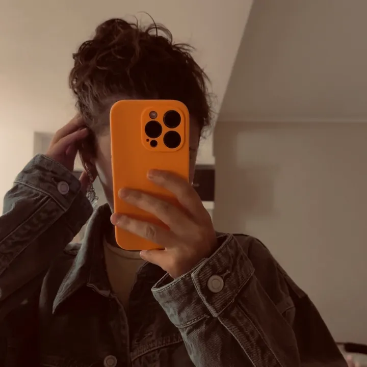 @lucy._.0000