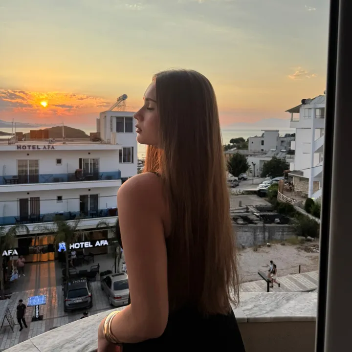 @fiona_has1