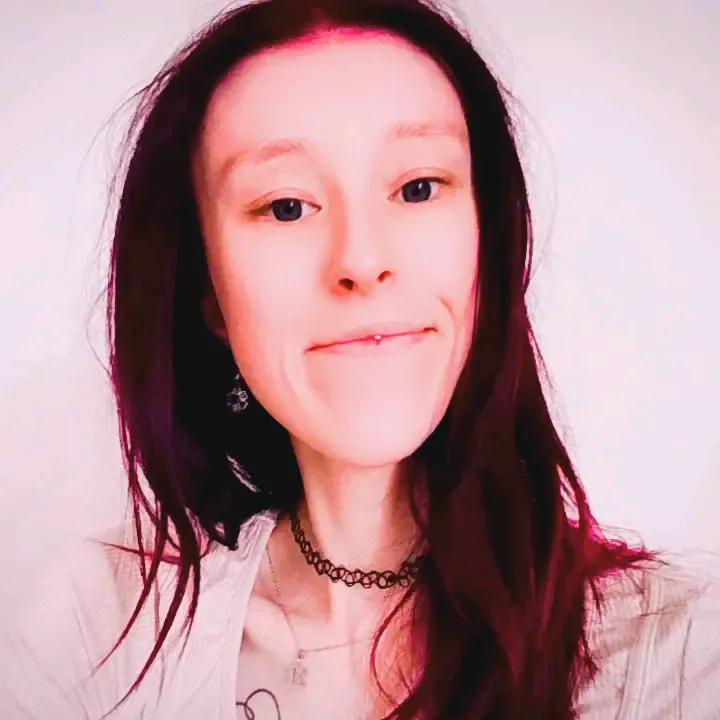its_me.angelinaa