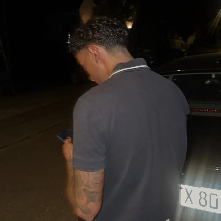elmaznextdoor