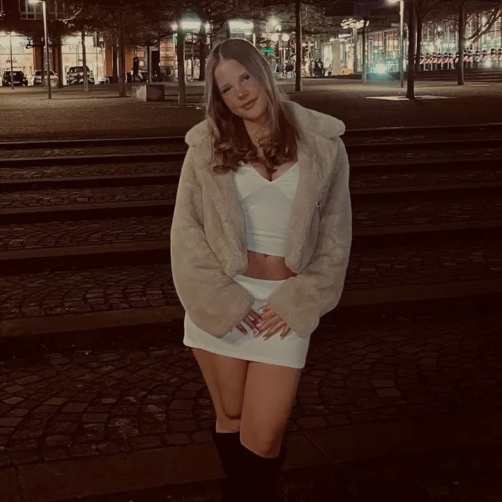 jenna_h48