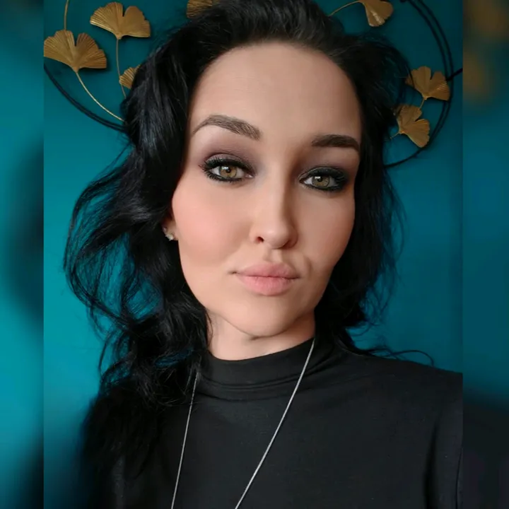 robyn_pat18