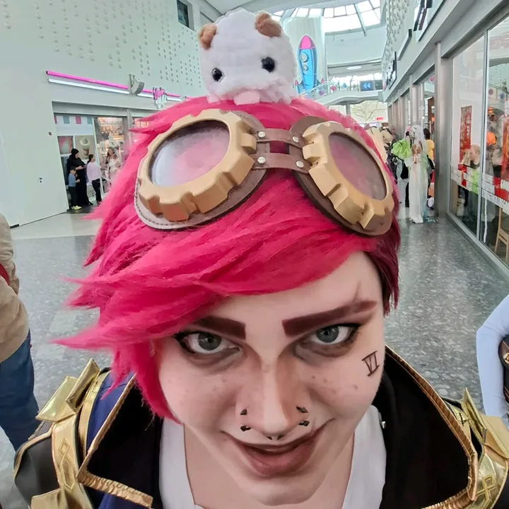 mimikmeow.cos