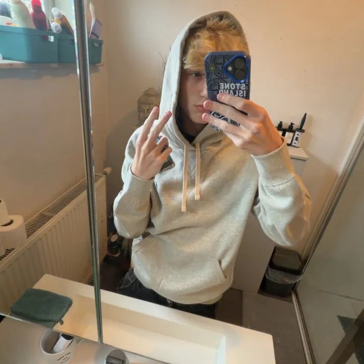 @zionloosveldt_