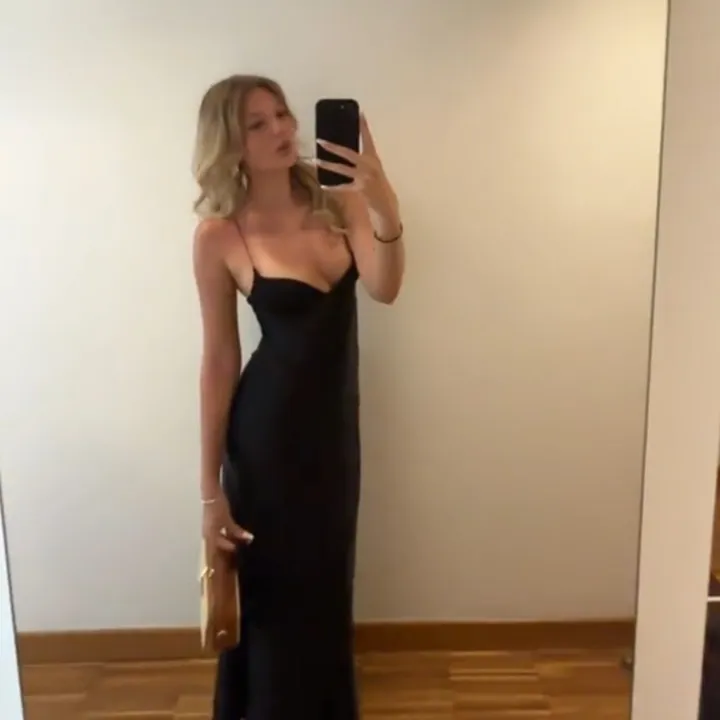 lara.jessiica