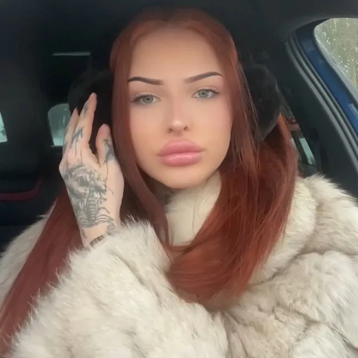 luciebrousilova_23