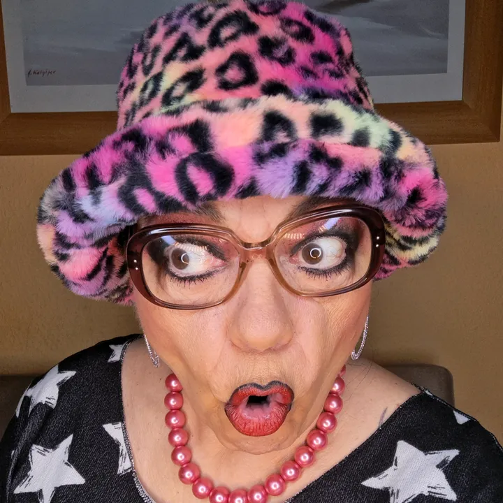 frau.marta.pfahl