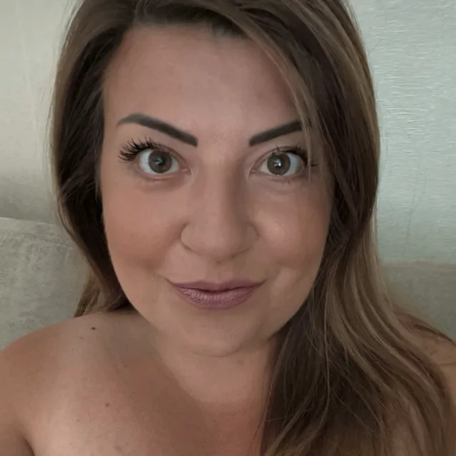 stephanie_1990lev