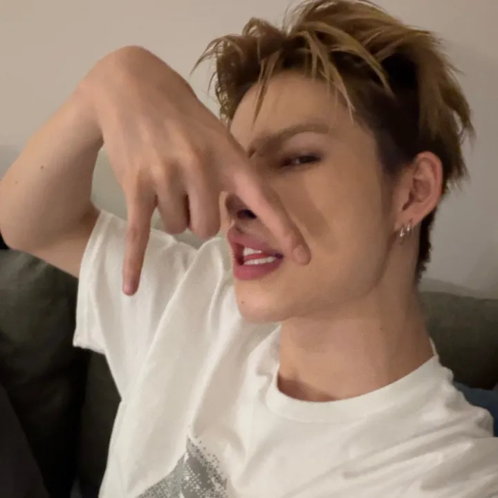 @jiwooslvrr