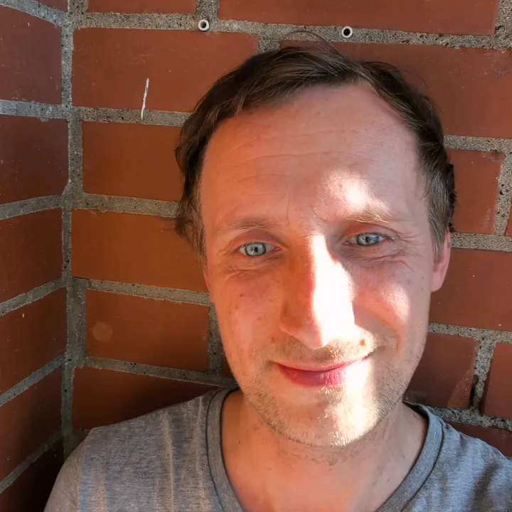 der_mit_den_blauen_augen