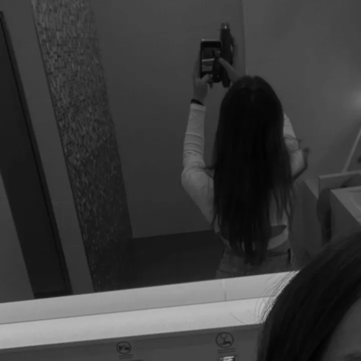 ddelenaa8