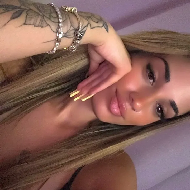 carol_oficial_27