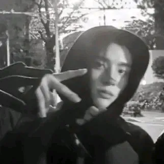 @kpop_illit24