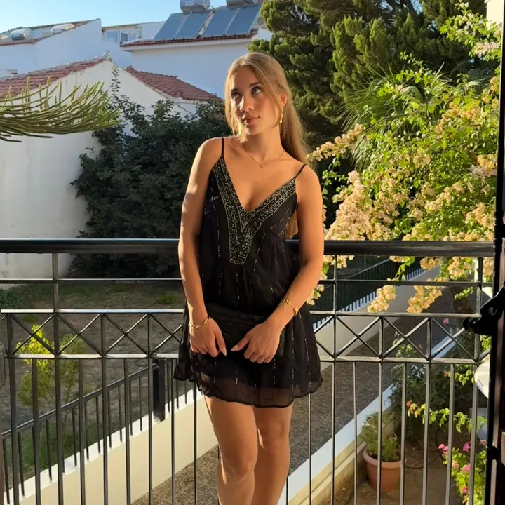larafmgroen