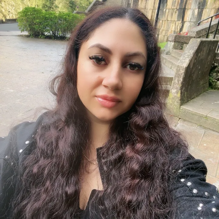 @auroragatito