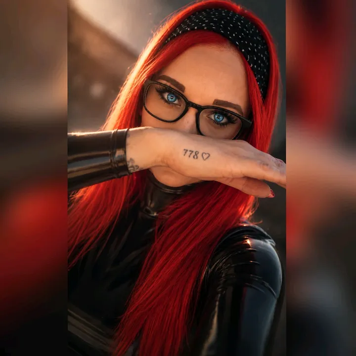 @firehairwithoceaneyes