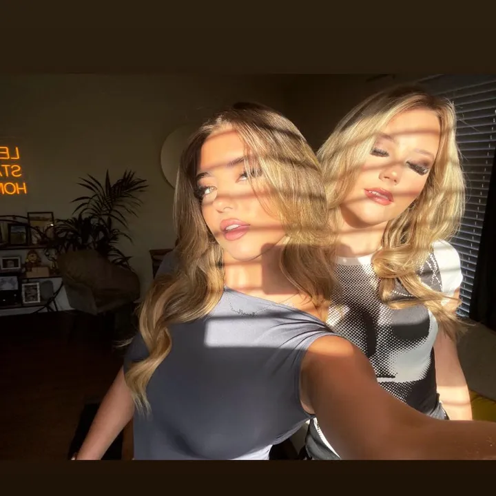 @eviemaelive